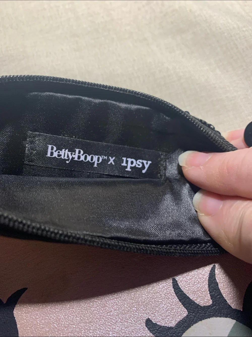 ipsy Pink and Black Betty Boop Eye Zip Cosmetic Pouch